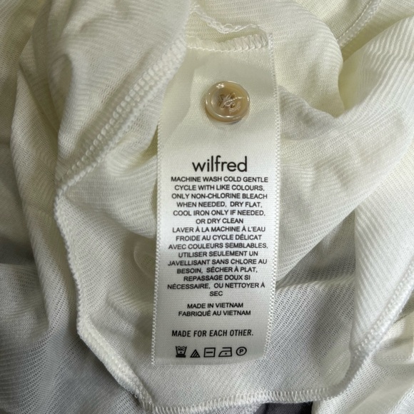 Wilfred Aritzia Pose LongSleeve Top Size large xl - Picture 6 of 6